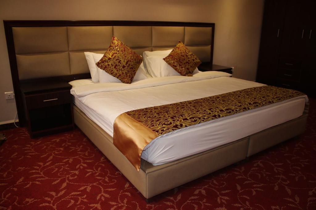 Bustan Masterpieces Hotel Аръар Экстерьер фото